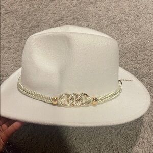 Elegant White Fedora with Gold Chain Accent